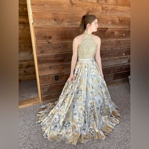 Jovani White Gold Beaded Bodice High Neck Evening Gown 58681
Size: 4